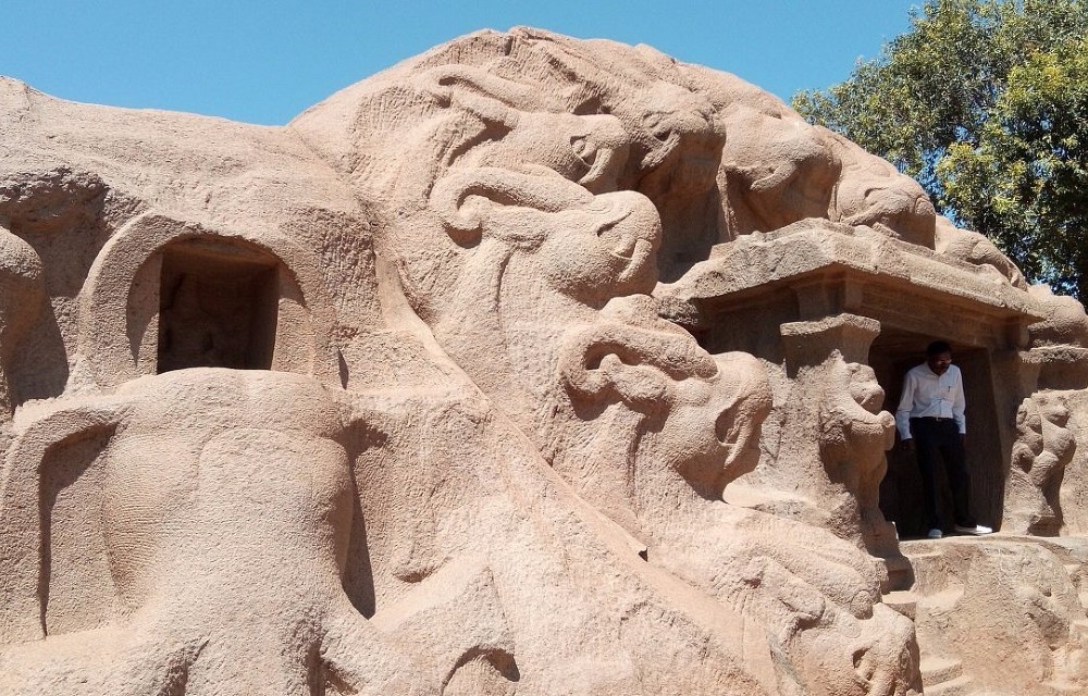 Hotel Sea Tides Attraction Pictures